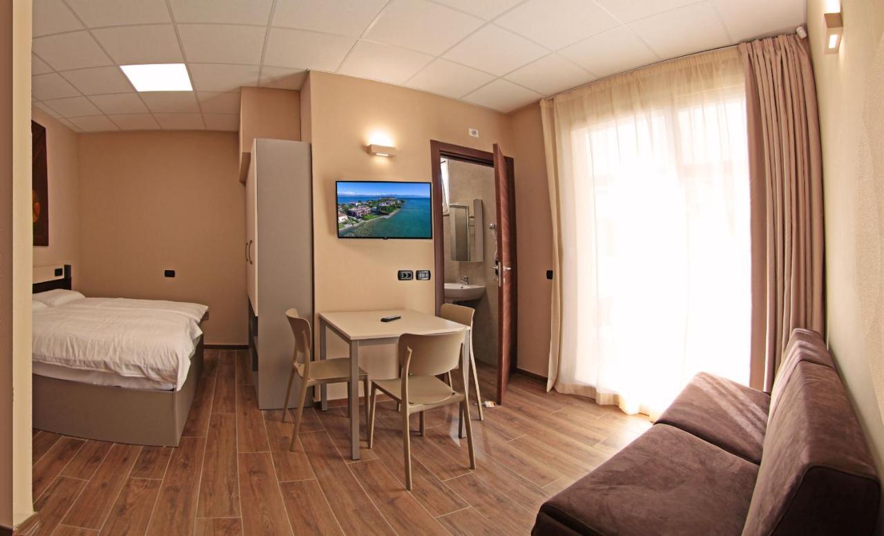Smeraldo Dip Villa Canneto Сирмионе Экстерьер фото